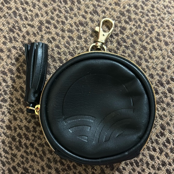 tushbaby Handbags - Tushbaby Paci Pod